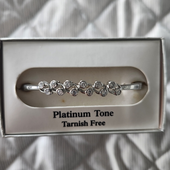 Dane craft bangle - Picture 1 of 4